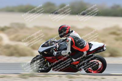 media/May-05-2025-Moto Forza (Mon) [[3c1838c5e5]]/2-B Group/Session 3 (Panning Test Turn 14 Inside)/